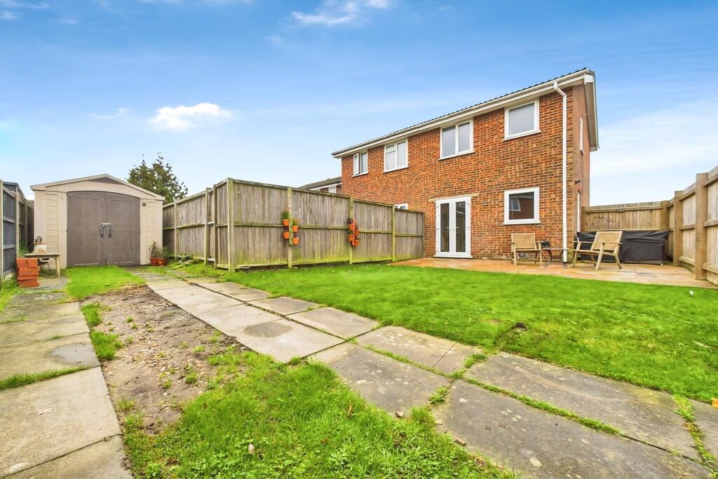 83a95e69-CAM01085...