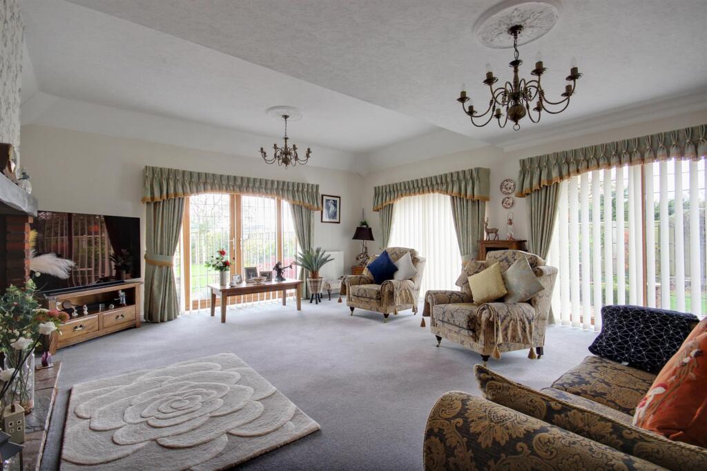 Barmston House (20).jpg