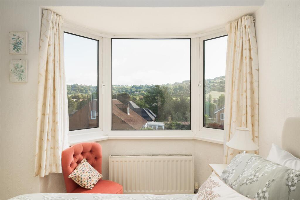 Bedroom2-3.jpg