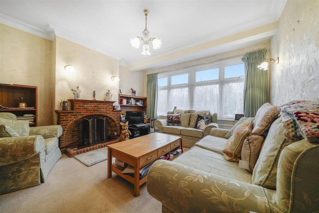 64 Wood End Road - rn0ZMngrwcZTDmAhcKqE.jpg