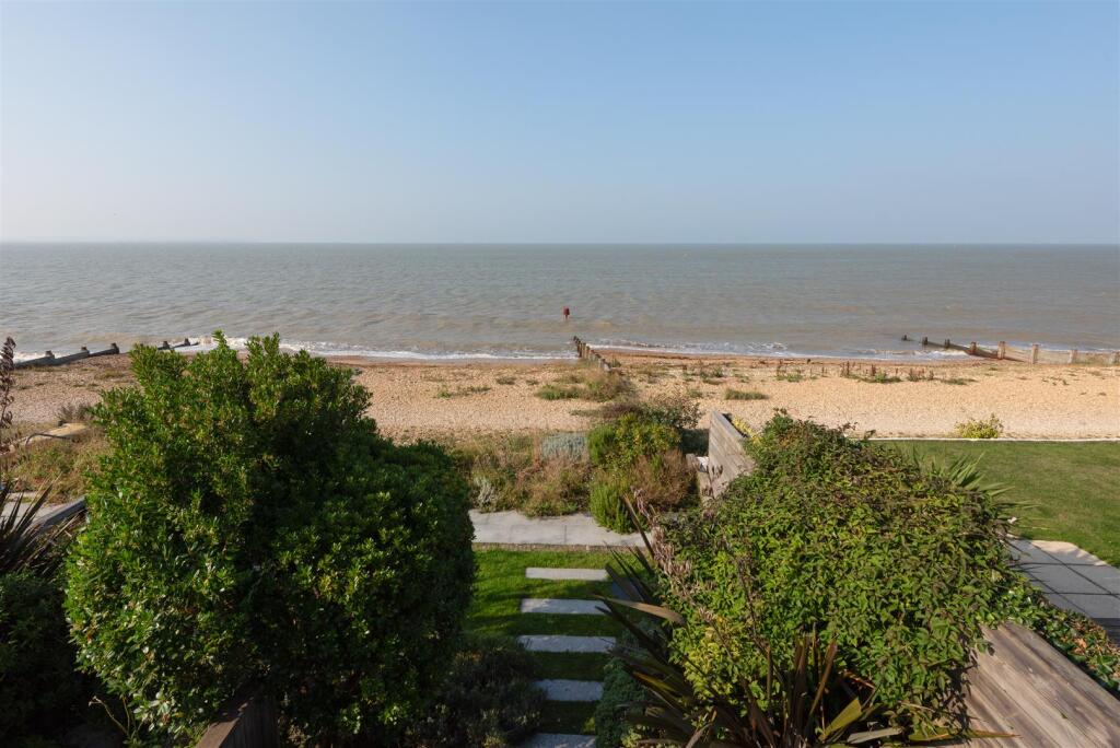 Admiralty Walk, Seasalter, Whitstable