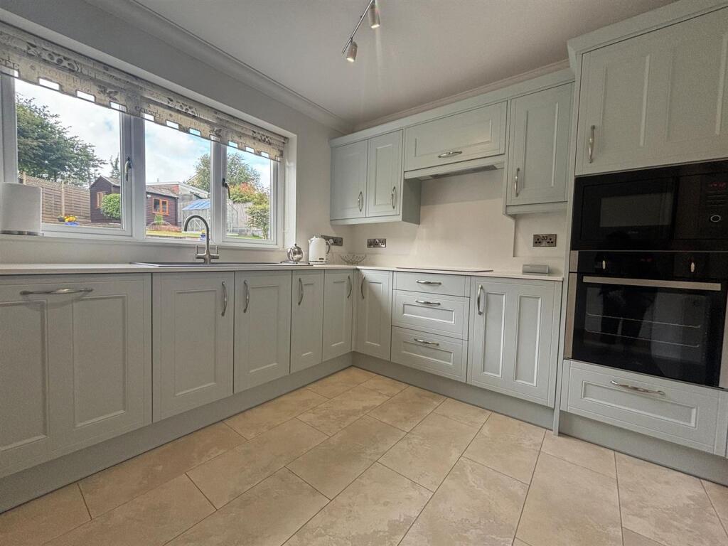 WhatsApp Image 2024-07-05 at 08.48.44_f367461f.jpg