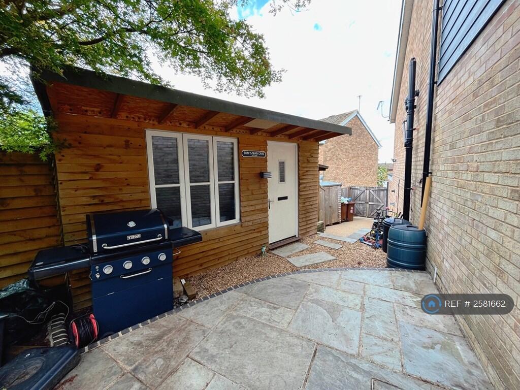 Outdoor Office Side Of House
