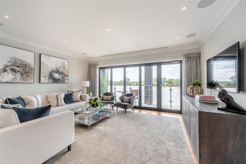 8656169-interior28.jpg
