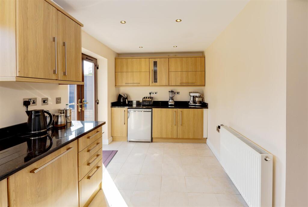 Kitchen 1.1 SAPL2147-CR3-20250409-DxO_DeepPRIME XD