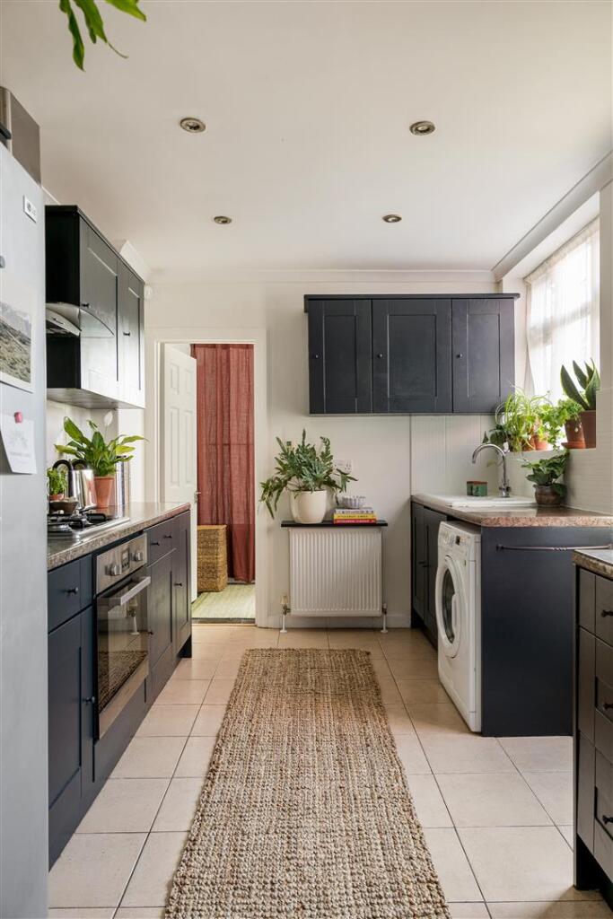 Acacia Road E17