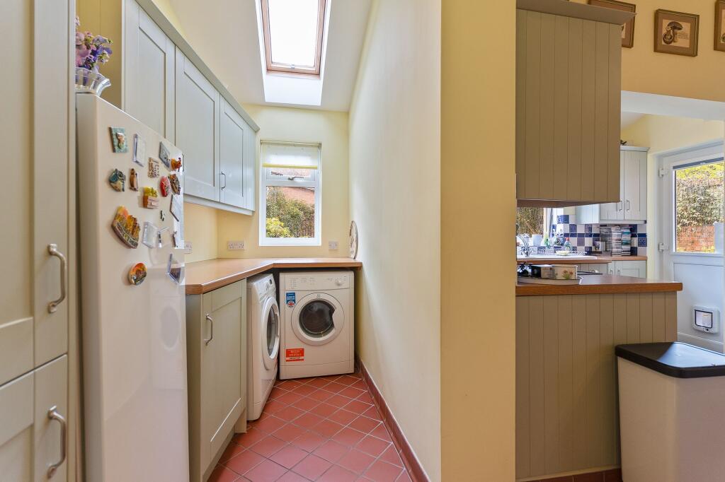 Kitchen/Utility
