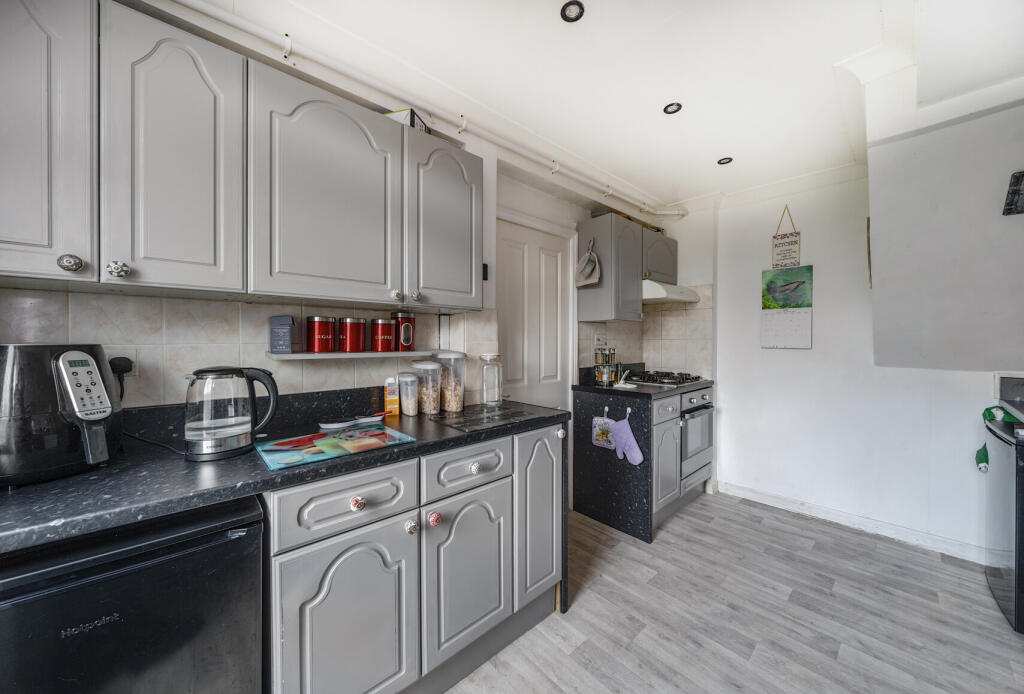 1306602-11-68432d...