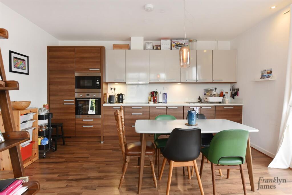 Carmine Wharf (6).JPG