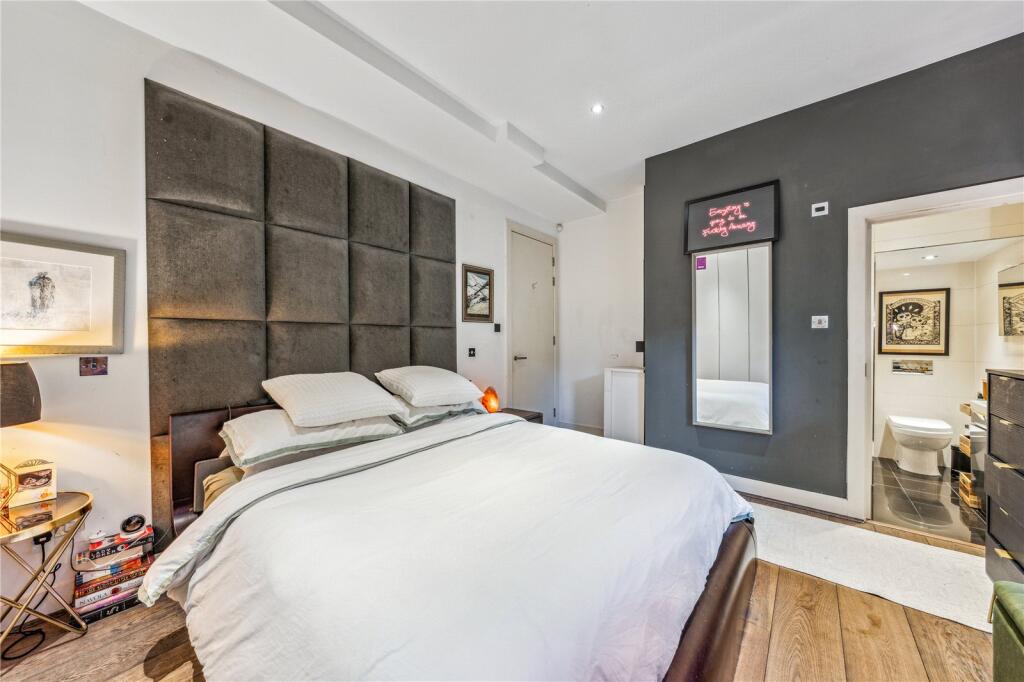 Principal Bedroom