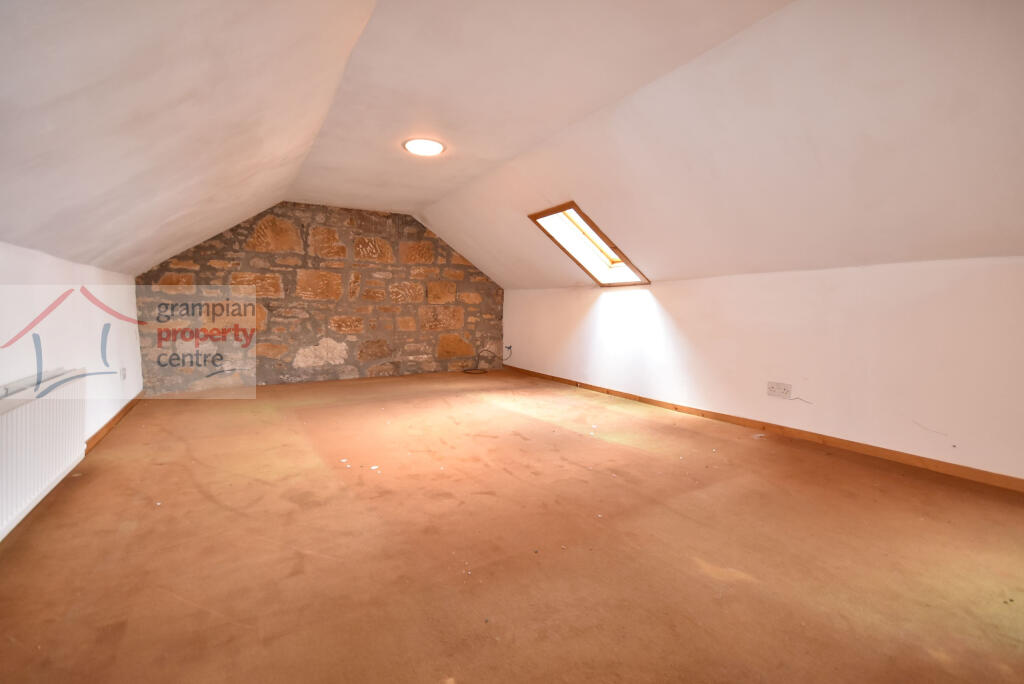 attic room .JPG