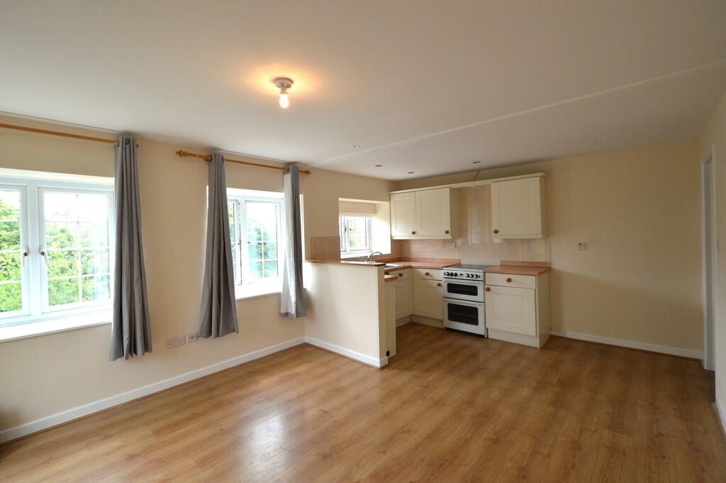 Open Plan Sitting...