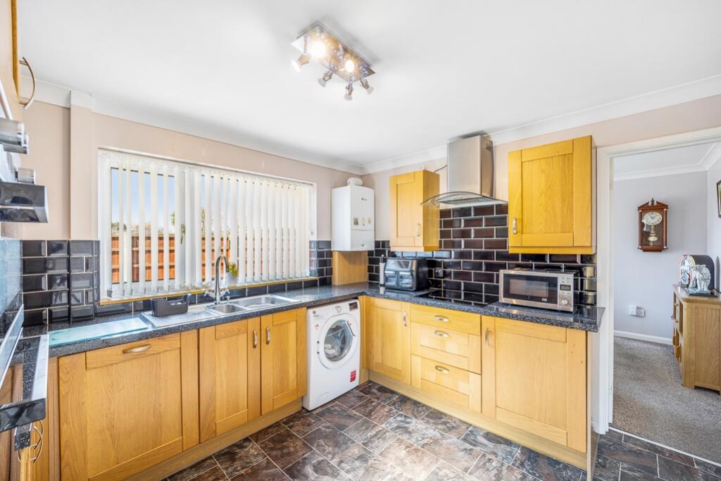 28 Langwith Drive (Holbeach)-17