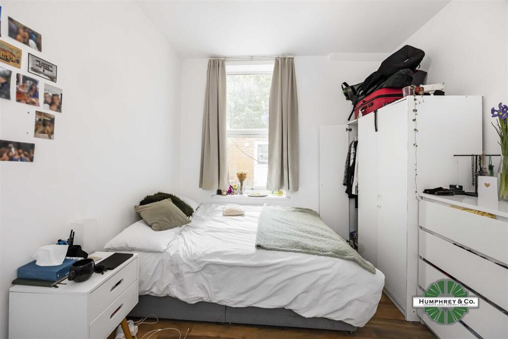 96A Glenarm Road -003.jpg