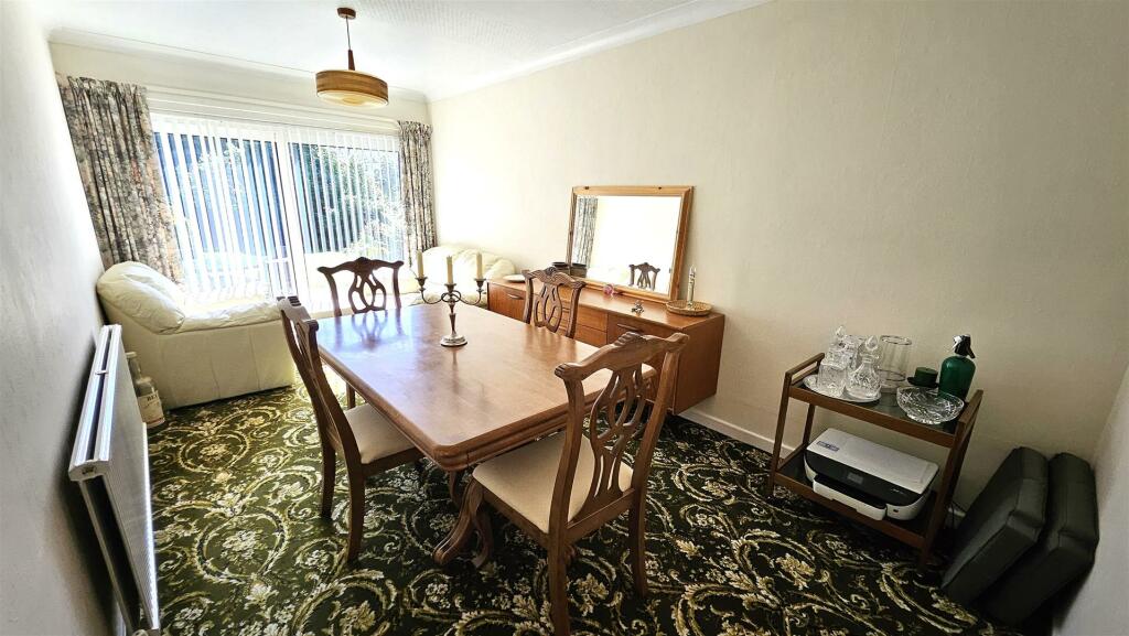 Dining Room.jpg