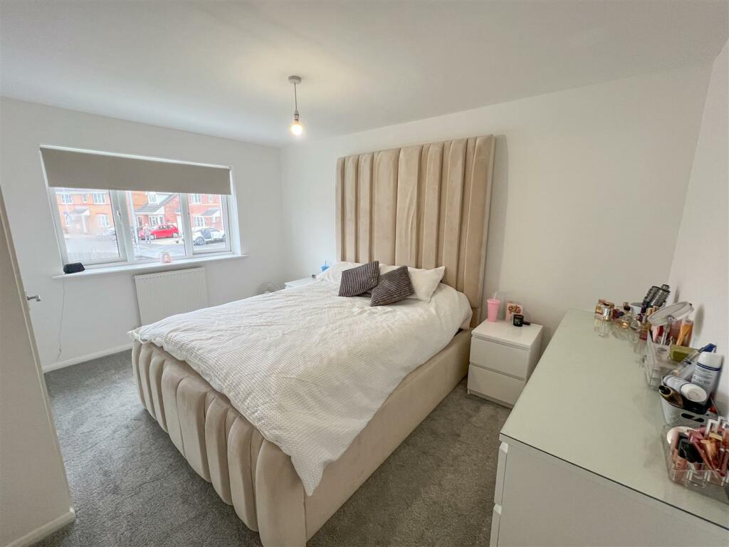 Bedroom 1A.JPG