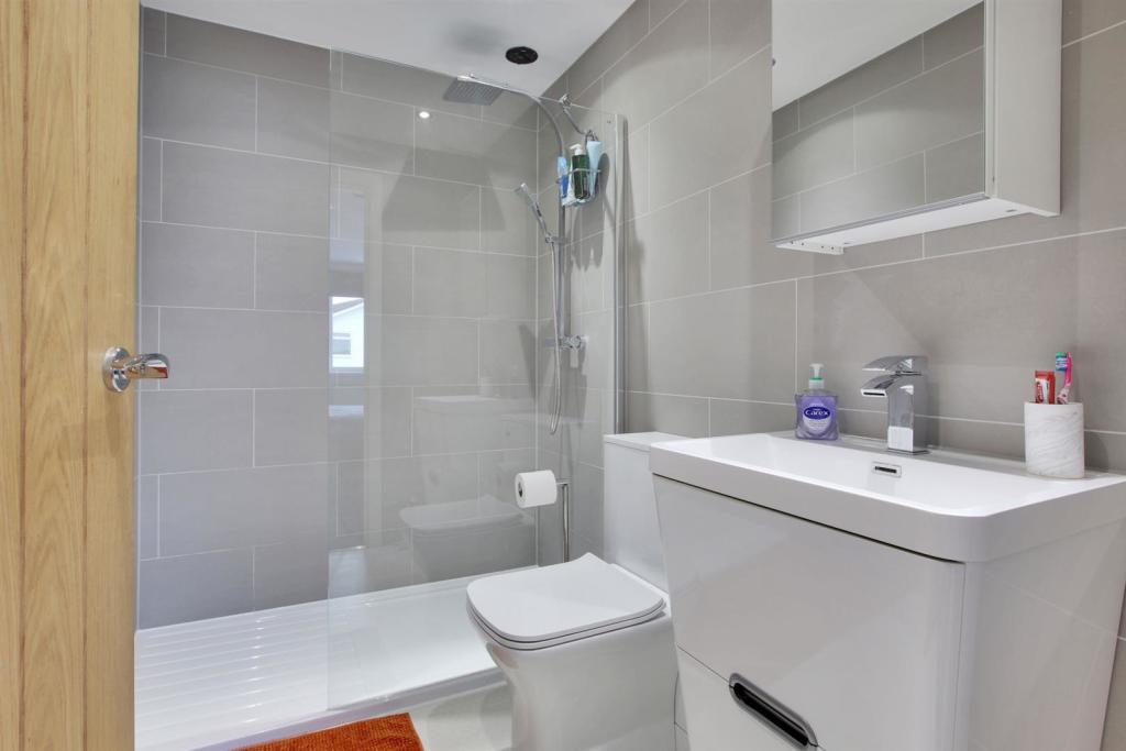 En Suite.jpg