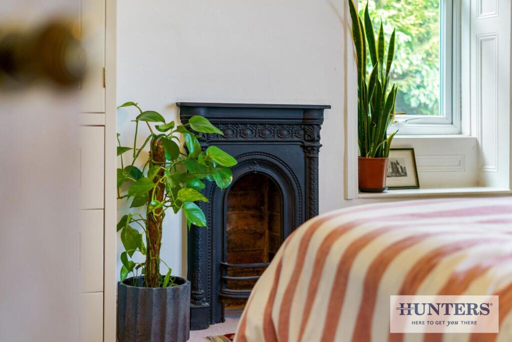 92167_61 Town Street Guiseley (15) - Copy_low.jpg