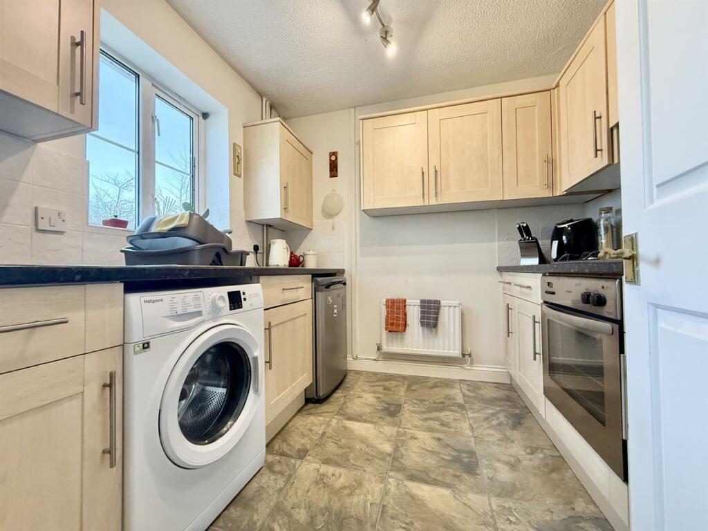 Kitchen.jpg
