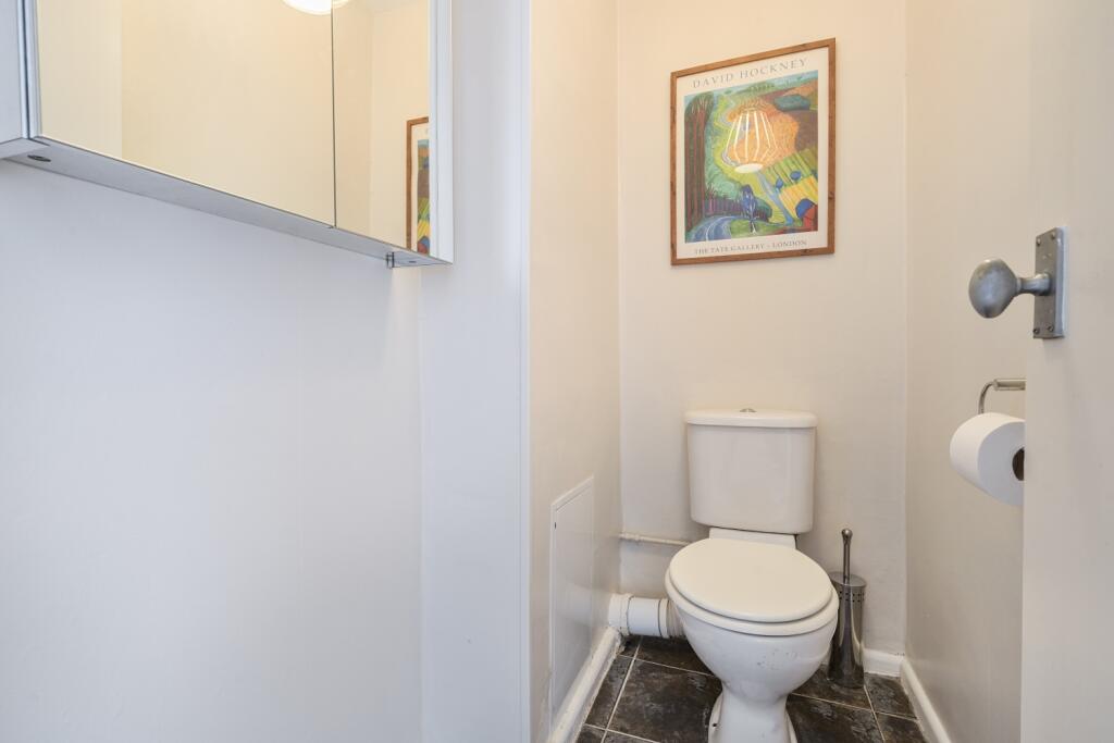 1327835-3-688347f49f676