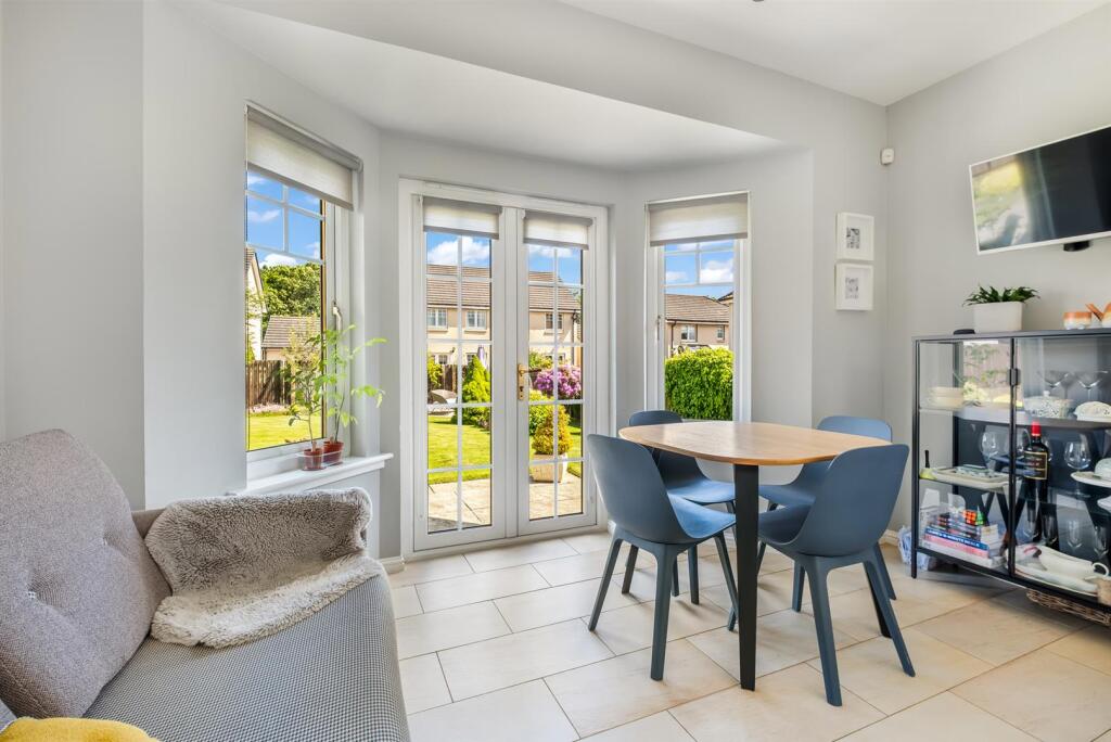 24 Nicoll Place (2).jpg