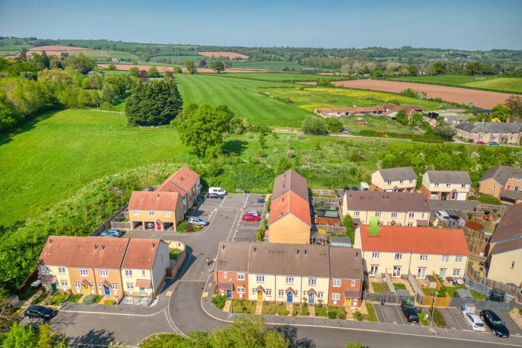 Taunton Ewemove Pyrlands (3)