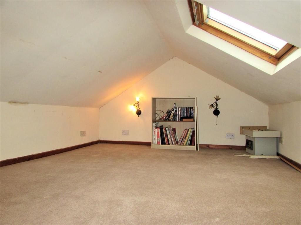 MiriamSt109attic.JPG