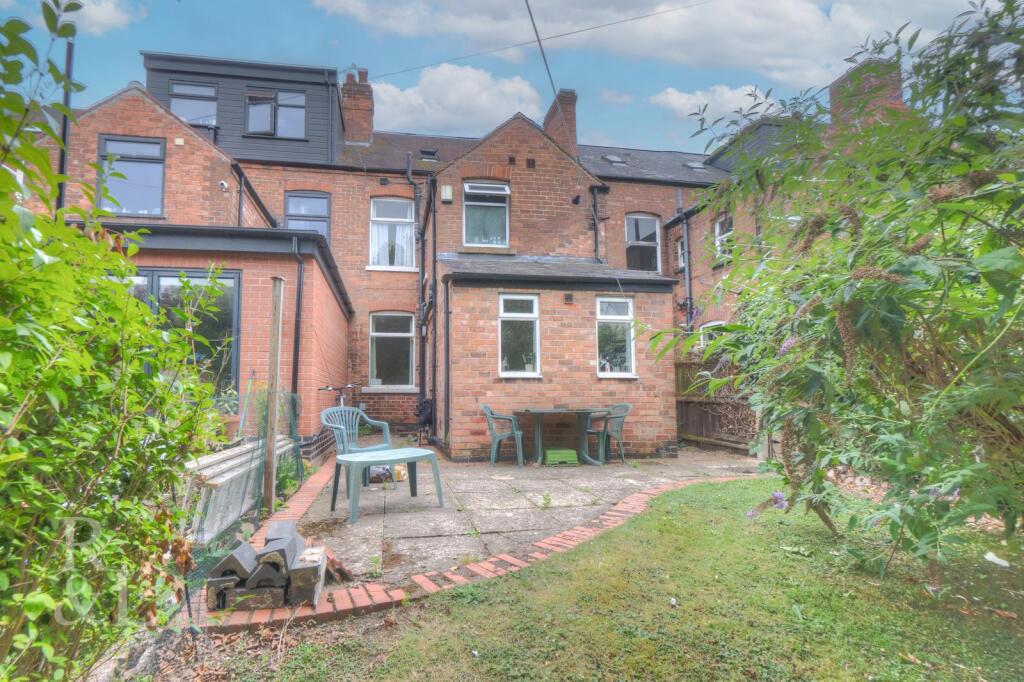 Trent Boulevard (4).jpg