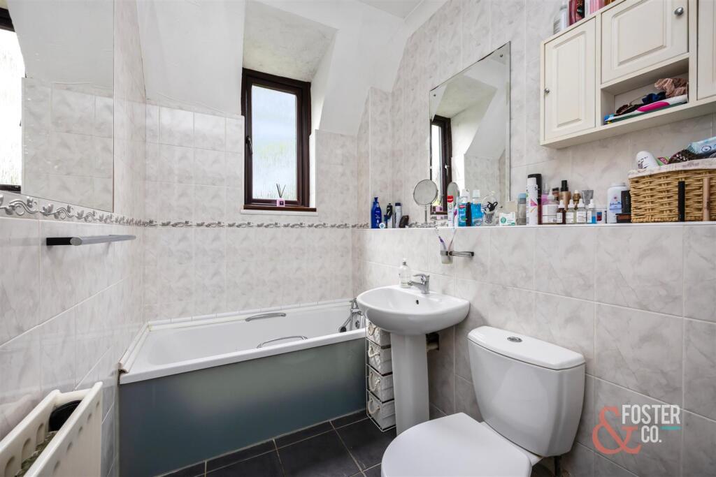 Wheatsheaf Road, Blacklands House-013.jpg