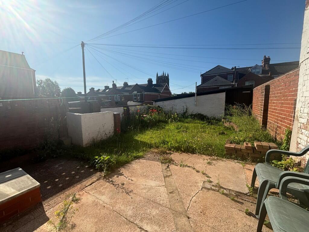 95 monks road gar...