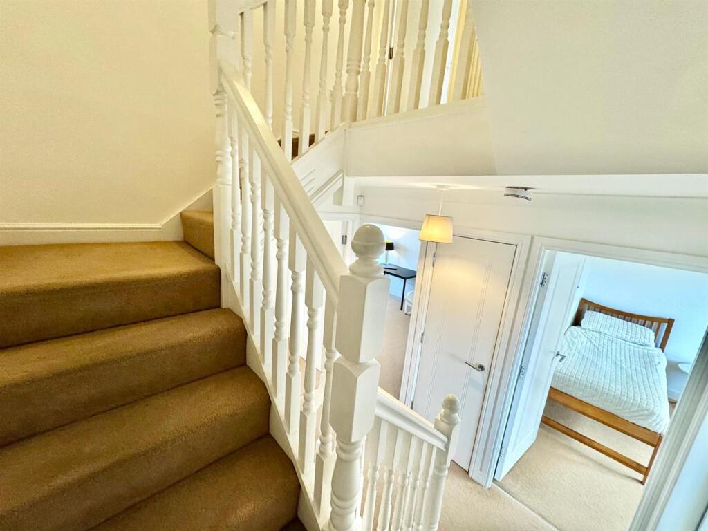 PHOTO-2025-02-05-21-04-52 (4).jpg