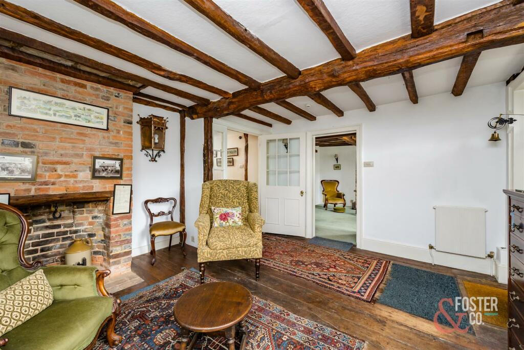 High Street, Norton House-12.JPG