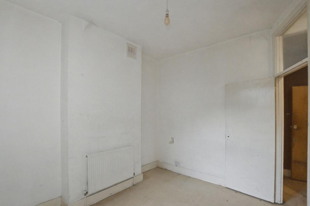 Flat A and B, 26 Stanmer Street, Battersea, London SW11 3EG