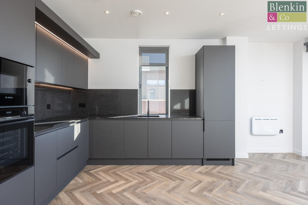 Almond 605 Kitchen Sitting Dining Room-2