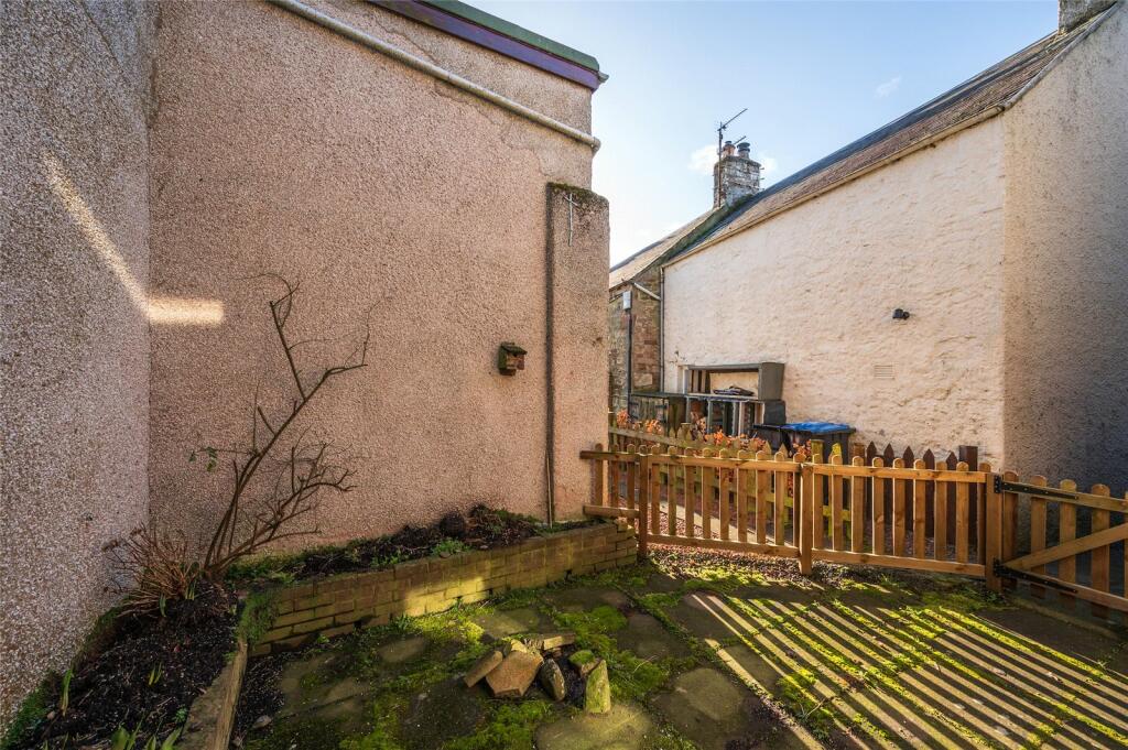 Courtyard Garden