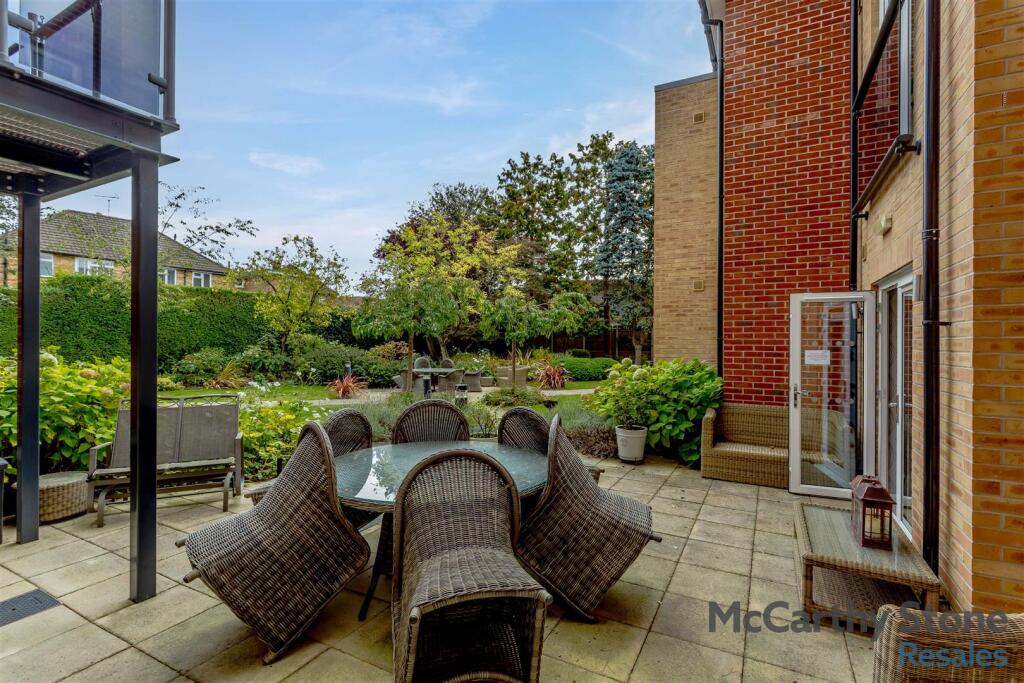 8666637-exterior03.jpg