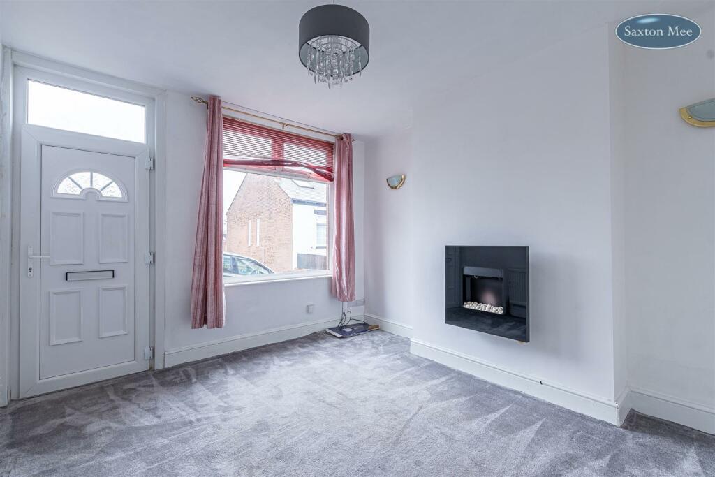 71 Oakland Road (5 of 11).jpg