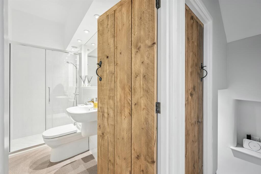 Saxton Mee 7 Litton Slack 0017.jpg