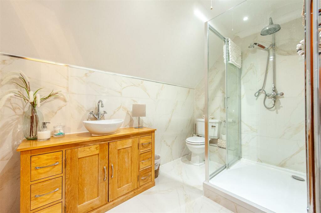 Second Floor Shower Room.jpg