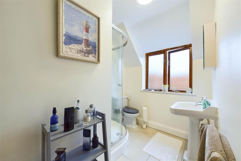 Ensuite