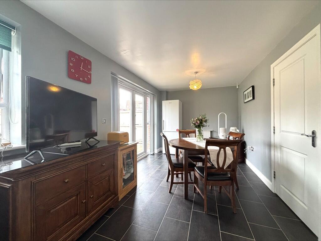 processed-A9935A7...