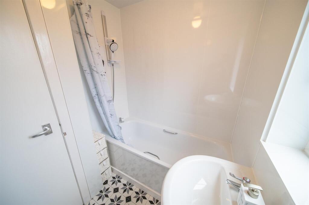 14 1L MYREKIRK TERR 280125 EDIT (38 of 43).jpg