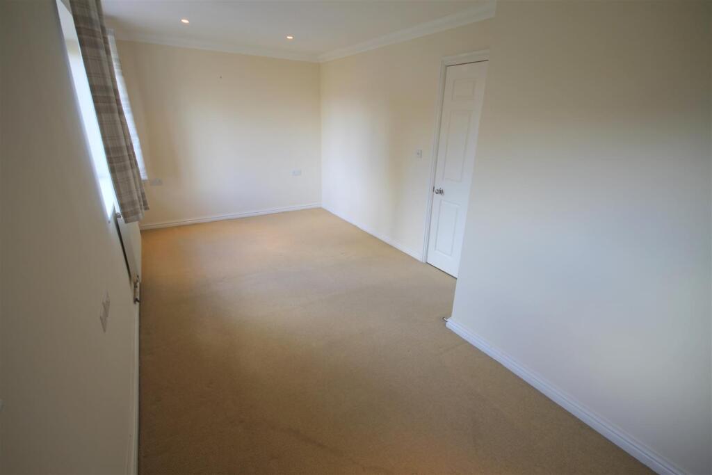 CM Bedroom 1ii.JPG