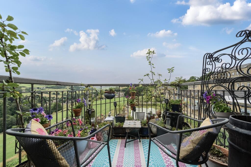 1332941-19-688a1db59a2ad