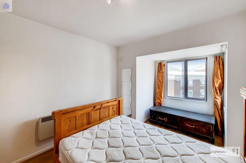 Bedroom (2)
