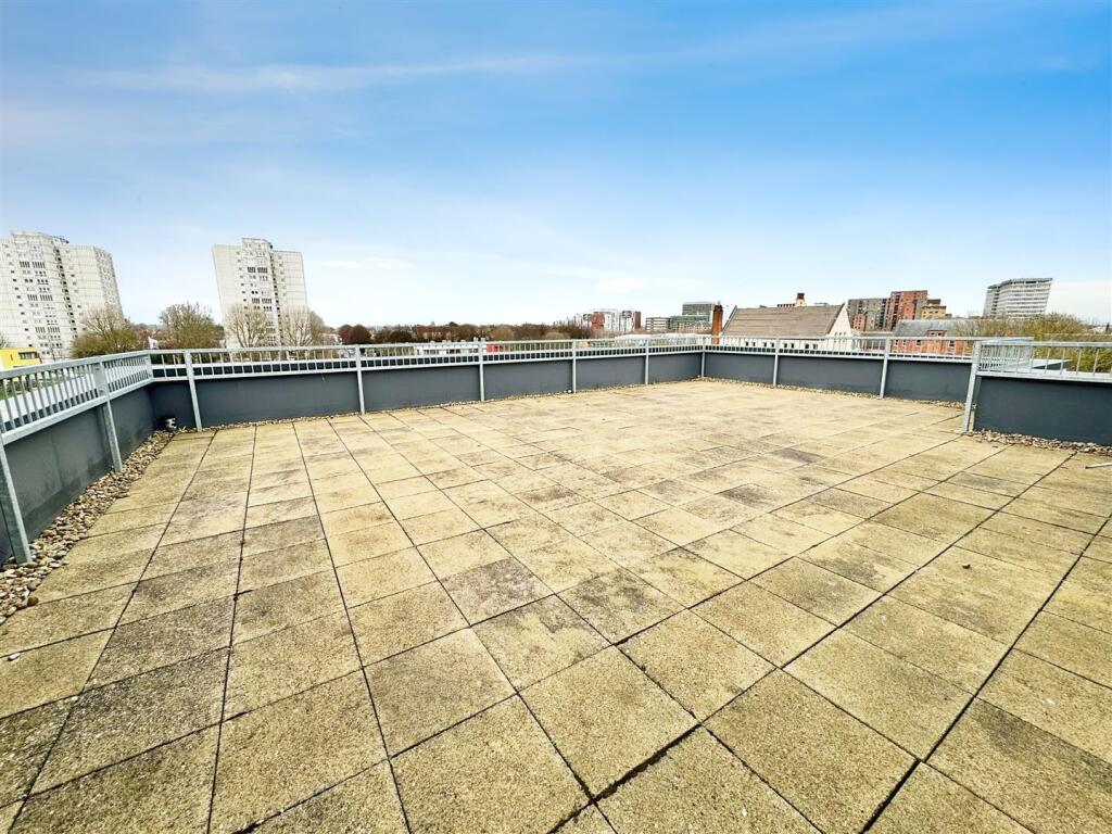 Terrace.jpg