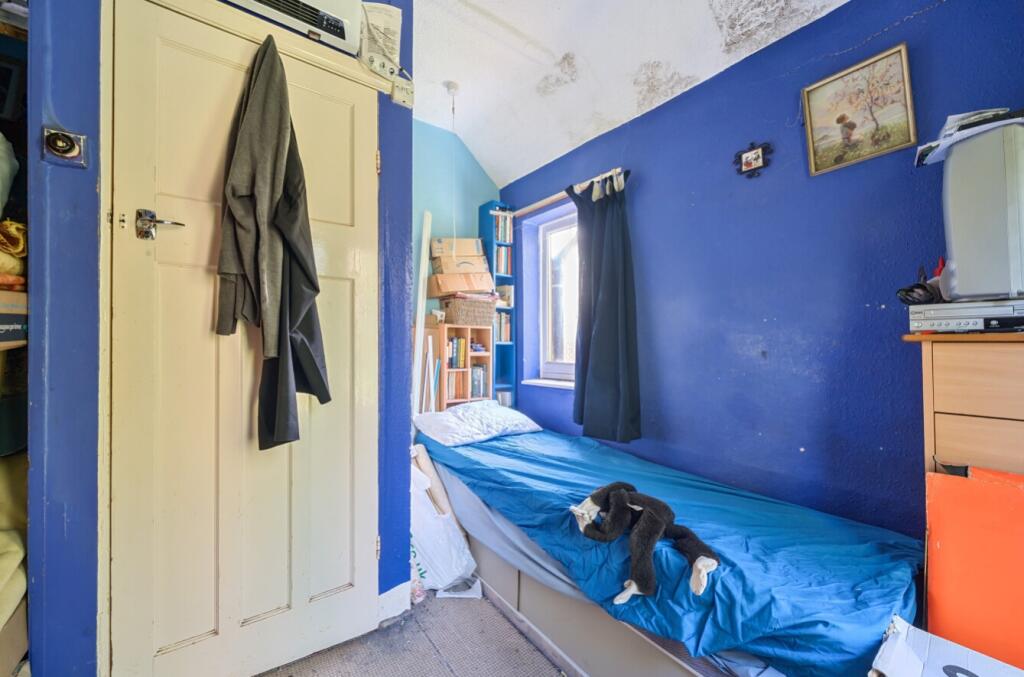 1301231-1-683785ba7d109-ARW-1