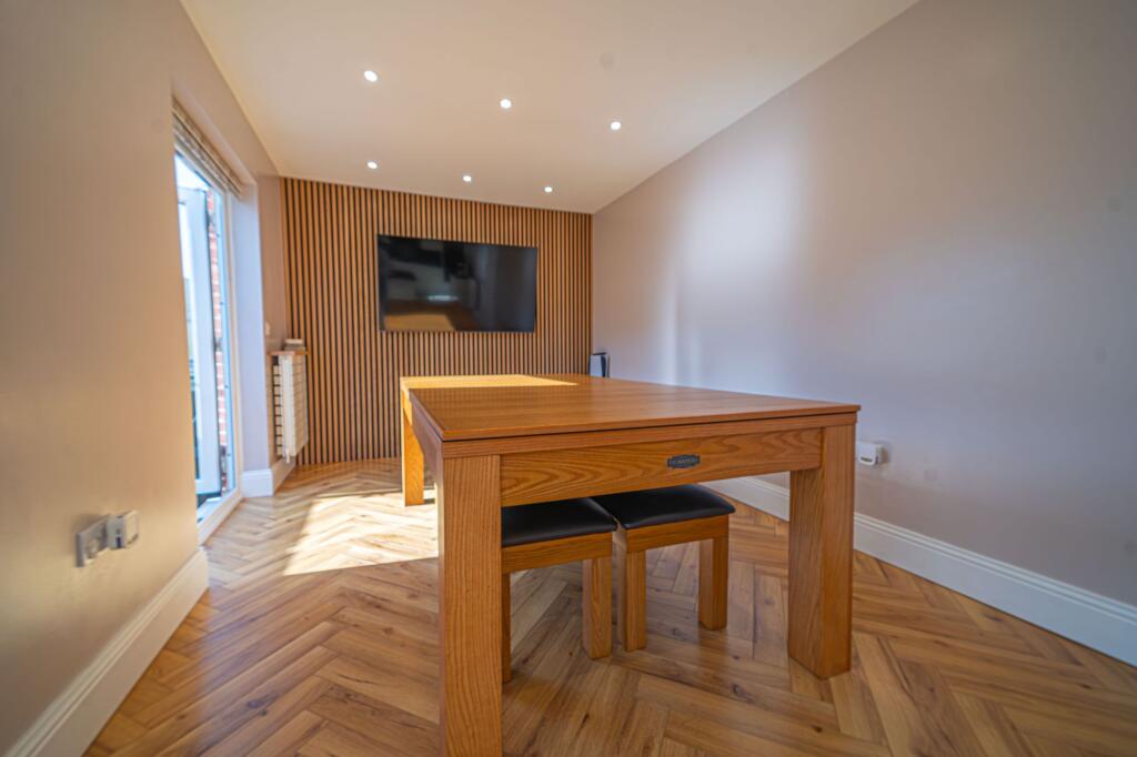 Kitchen/Dinning Room