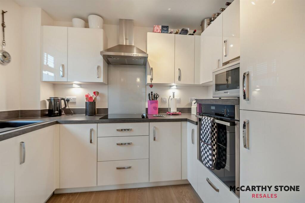 8622779-interior11-800.jpg