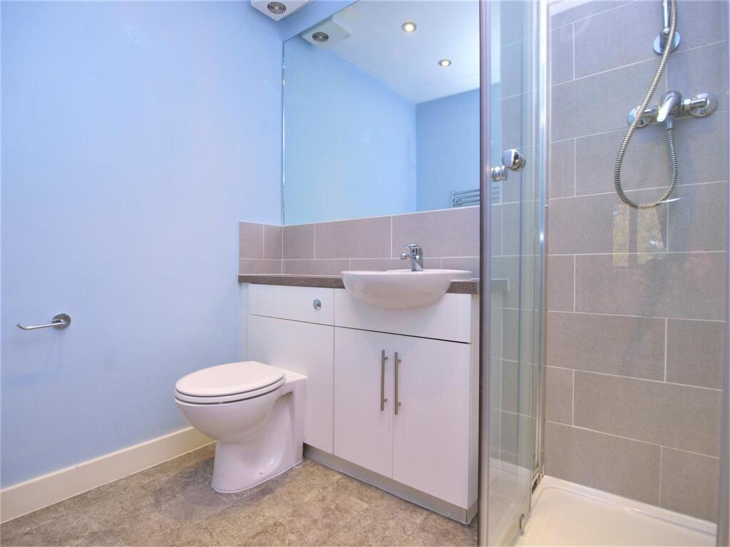 ShowerRoom.jpg